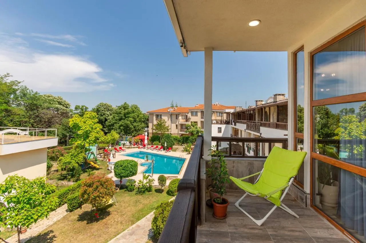 Aparthouse Paradise Bay Sozopol Appartamento