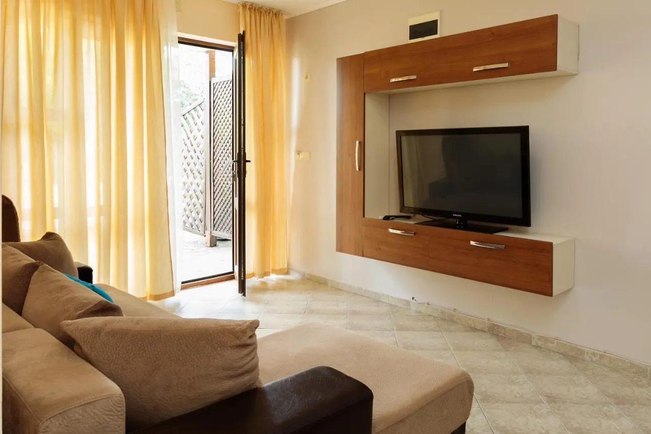 Aparthouse Paradise Bay Sozopol